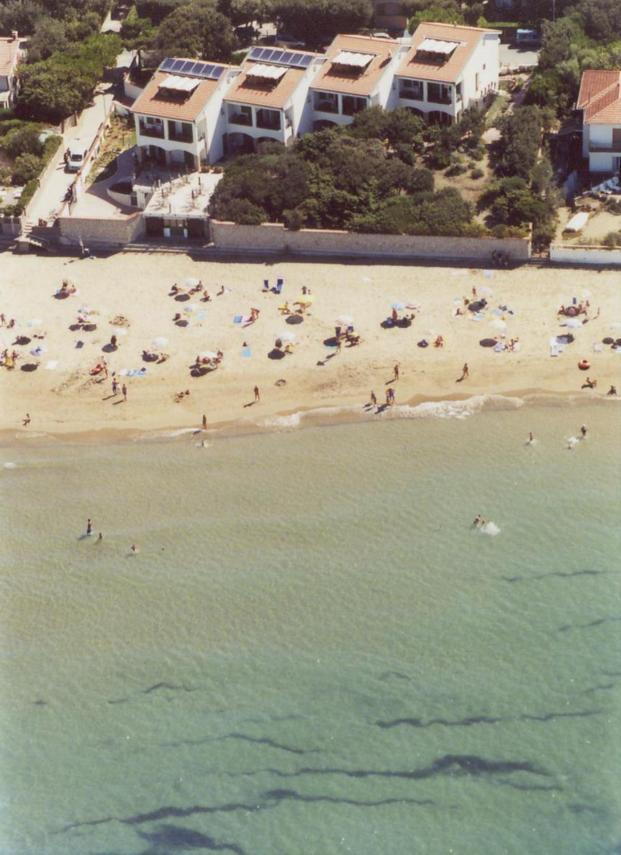 Etruriamare Aparthotel San Vincenzo Buitenkant foto